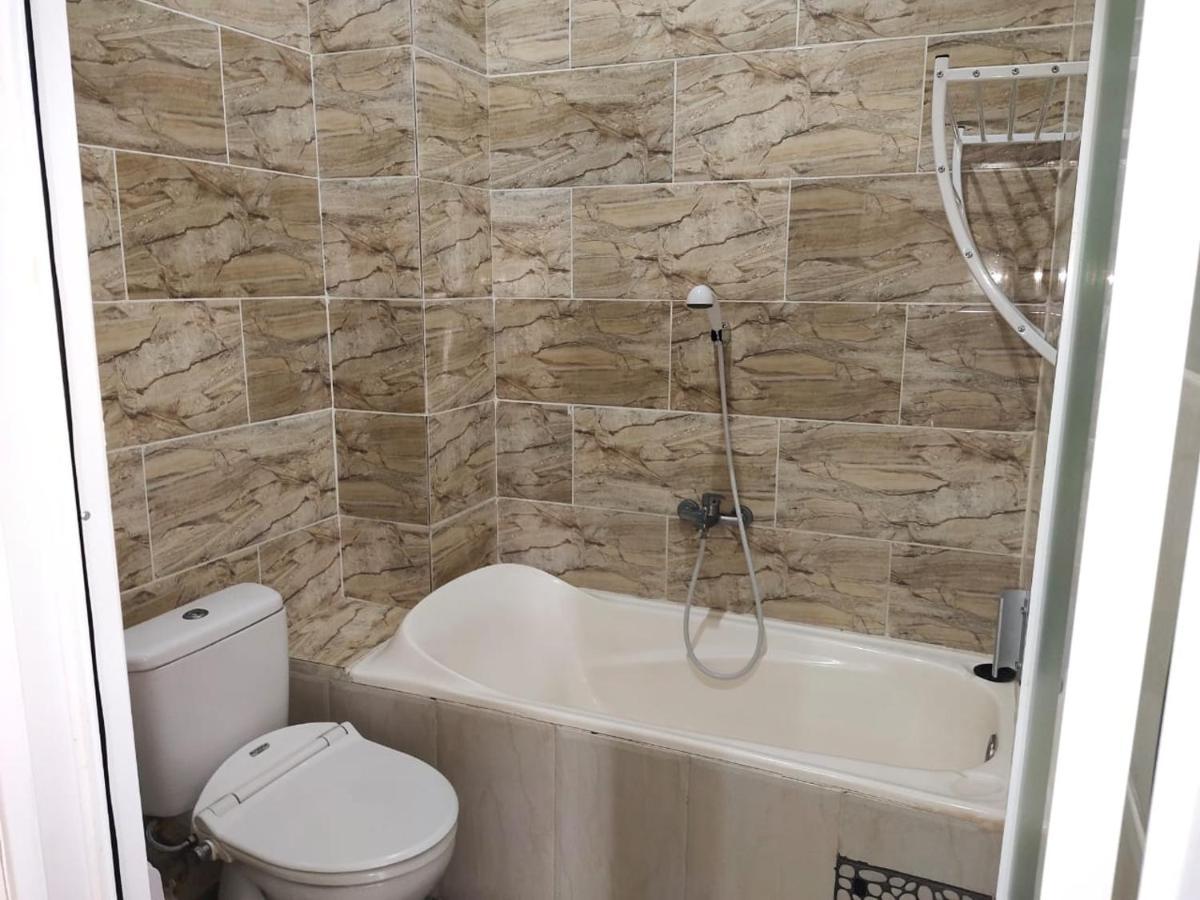 ג'קרטה Fuji Residence מראה חיצוני תמונה